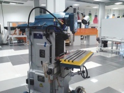 Фрезерный станок СФ-676 широкоуниверсальный инструментальный